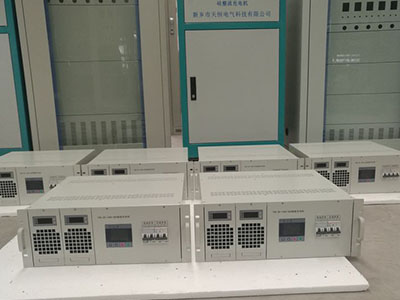 辽宁144V/30A智能充电机