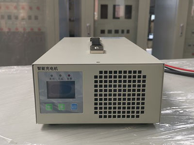 辽宁24V/50A智能充电机